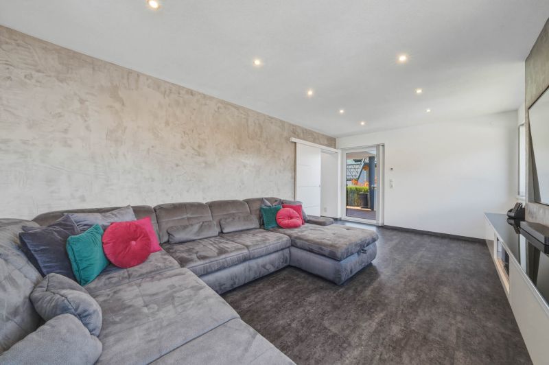 Wohnrarit�t in Mieming! Modernes Zweifamilienhaus mit Pool, Garten & Panoramablick in Bestlage /  / 6414&nbsp;Obermieming / Fiecht / Bild 2