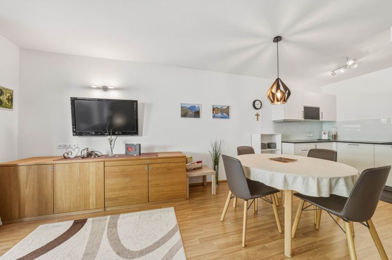 Hochwertig ausgestattete 2-Zimmer-Gartenwohnung in Arzl zu verkaufen! / / 6471 Arzl im Pitztal / Bild 2