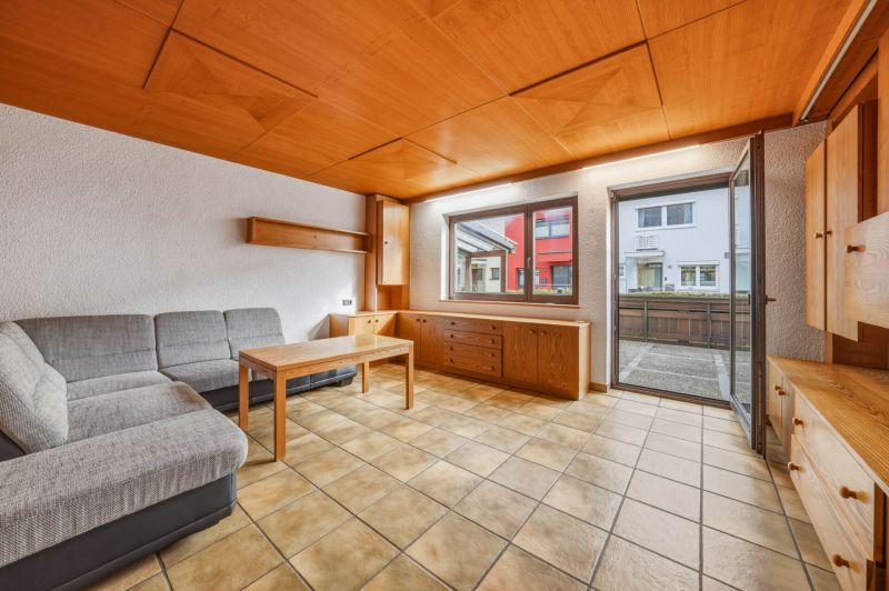 Familien aufgepasst: Gepflegtes Reihenhaus mit gro�er Terrasse in V�ls zu kaufen!