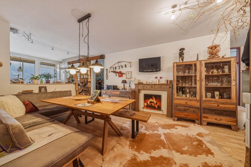 Wohnung mit Weitblick! Gro�z�gige Wohnung mit Blick �ber Innsbruck am Innrain zu kaufen! /  / 6020&nbsp;Innsbruck / Bild 0