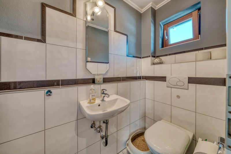 Traumhafte Doppelhaush�lfte mir gro�er Dachterrasse zu verkaufen! /  / 6675&nbsp;Tannheim / Bild 7