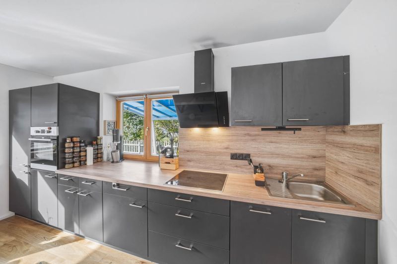 Modernisierte 2-Zimmer Gartenwohnung mit zwei Stellplätzen in ruhiger Wohnlage in Radfeld zu kaufen! / / 6241 Radfeld / Bild 9