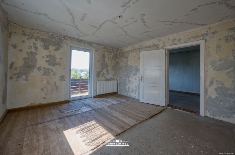 Leistbares Einfamilienhaus in bester Lage und herrlicher Sonnenterrasse. Sanierungsbed�rftig. Verwirklichen Sie Ihren Wohntraum in V�cklabruck. /  / 4840&nbsp;V�cklabruck / Bild 14
