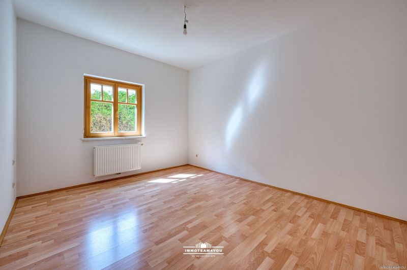 Wo Berg und See sich k�ssen: Ihr neues Zuhause. Wohnung mit traumhaften Garten und Badeplatz /  / 4853&nbsp;Steinbach am Attersee / Bild 9