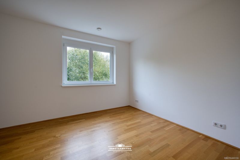 Ruhige und sonnige 3-Zimmer - Wohnung. Zentrumsnah. Niedrigstenergie-Komfort. /  / 4690 Schwanenstadt / Bild 2
