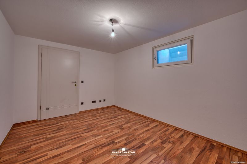 Seltene Chance: Einfamilienhaus. Doppelgarage. Zentrale Lage in V�cklabruck. /  / 4840&nbsp;V�cklabruck / Bild 5