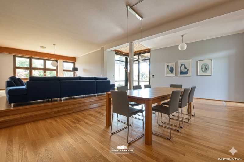 Sie brauchen viel Platz? Wir haben die L�sung. Sanierungsbed�rftiges Architektenhaus in bester Lage. /  / 4840&nbsp;V�cklabruck / Bild 4