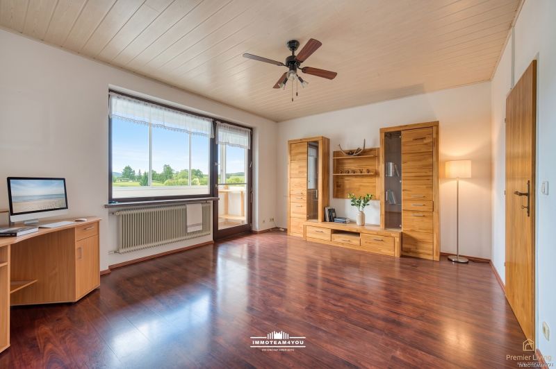 Endlich ein eigenes Zuhause: Gem�tliche 2-Zimmer-Wohnung mit sonniger Loggia und Mietgarage in Timelkam!