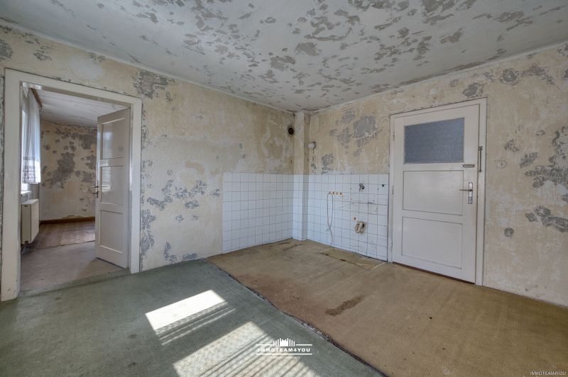 Leistbares Einfamilienhaus in bester Lage und herrlicher Sonnenterrasse. Sanierungsbed�rftig. Verwirklichen Sie Ihren Wohntraum in V�cklabruck. /  / 4840&nbsp;V�cklabruck / Bild 13
