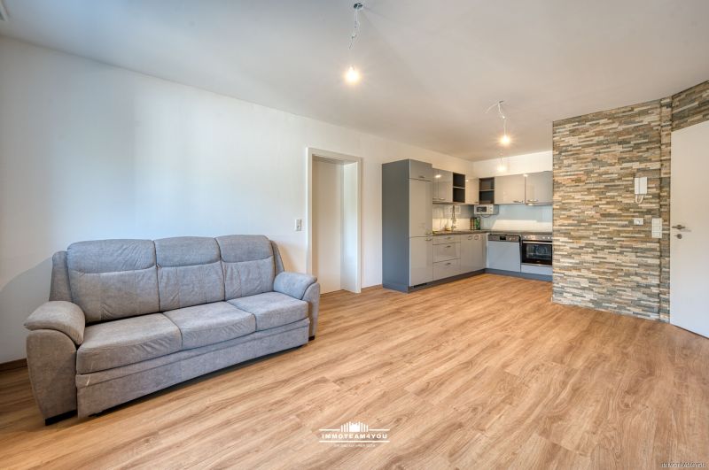 Neuwertig und modern! Ihre Gartenwohnung wartet auf Sie / / 4693 Desselbrunn / Bild 5