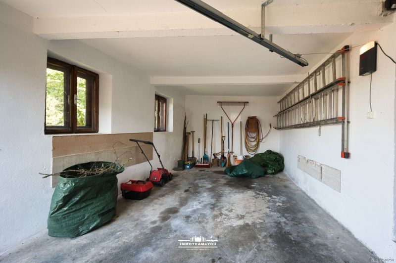 Der Traum k�nnte wahr werden-gro�z�gige Liegenschaft mit herrlichem Blick auf den Attersee und Schloss Kammer! /  / 4863&nbsp;Seewalchen / Bild 14