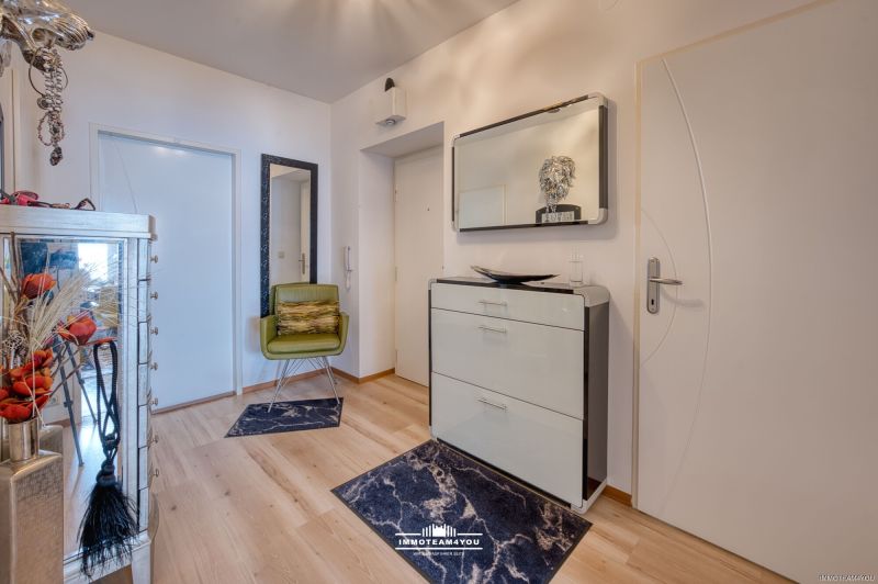 Urban Vibes & Chill-Oase: Dein neues Upgrade im Europahof! Top sanierte Style-Wohnung mit mega Energieausweis ? Einziehen und das Leben genie�en! /  / 4840&nbsp;V�cklabruck / Bild 1