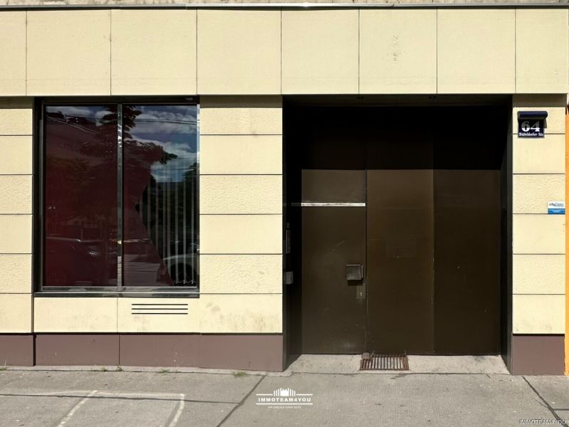 Welcome to your new Home: Du suchst die perfekte Base in Wien? Gefunden! Dieses Schmuckst�ck kombiniert echten Wiener Altbau-Charme mit einer Lage, die einfach unschlagbar ist. /  / 1150&nbsp;Wien / Bild 3
