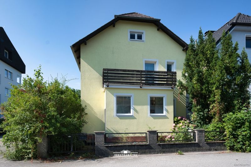 Leistbares Einfamilienhaus in bester Lage und herrlicher Sonnenterrasse. Sanierungsbed�rftig. Verwirklichen Sie Ihren Wohntraum in V�cklabruck. /  / 4840&nbsp;V�cklabruck / Bild 4