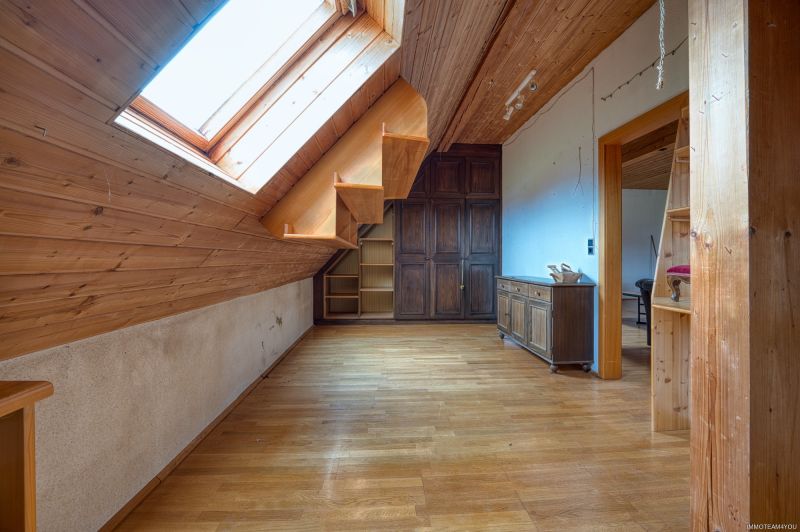Sie brauchen viel Platz? Wir haben die L�sung. Sanierungsbed�rftiges Architektenhaus in bester Lage. /  / 4840&nbsp;V�cklabruck / Bild 16