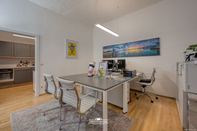 Perfekte Wohnung oder Büro für Singles und Pärchen oder für Start-ups und kreative Köpfe. Barrierefrei erreichbar.