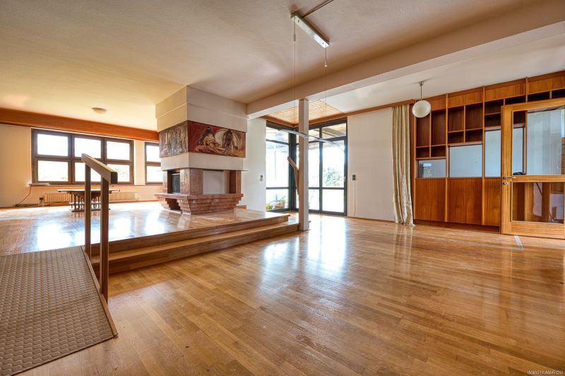 Sie brauchen viel Platz? Wir haben die L�sung. Sanierungsbed�rftiges Architektenhaus in bester Lage. /  / 4840&nbsp;V�cklabruck / Bild 7