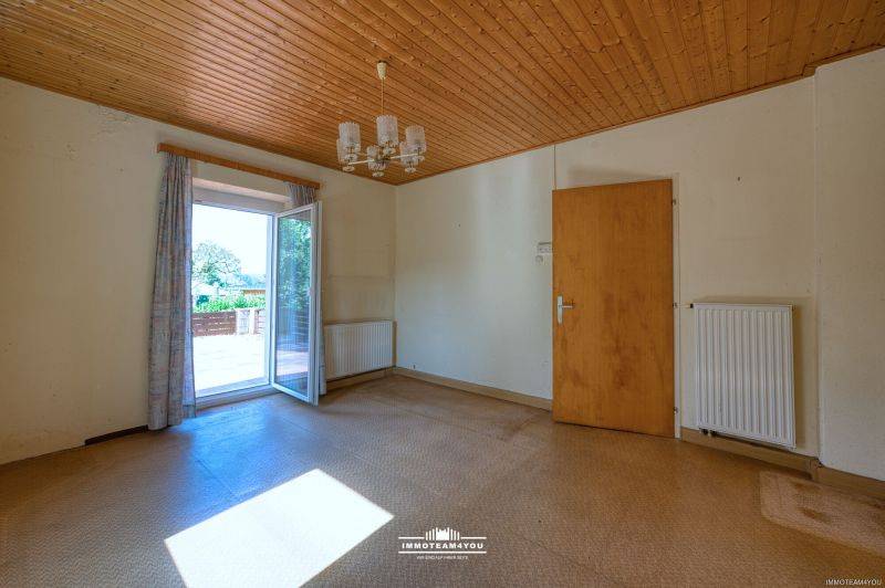 Leistbares Einfamilienhaus in bester Lage und herrlicher Sonnenterrasse. Sanierungsbed�rftig. Verwirklichen Sie Ihren Wohntraum in V�cklabruck. /  / 4840&nbsp;V�cklabruck / Bild 9