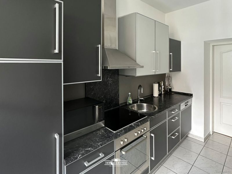 Welcome to your new Home: Du suchst die perfekte Base in Wien? Gefunden! Dieses Schmuckst�ck kombiniert echten Wiener Altbau-Charme mit einer Lage, die einfach unschlagbar ist. /  / 1150&nbsp;Wien / Bild 8