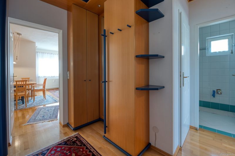 Sonnige 3-Zimmer Wohnung mit Blick ins Gr�ne, Loggia, Kellerraum und Tiefgaragenstellplatz. /  / 4840&nbsp;V�cklabruck / Bild 1
