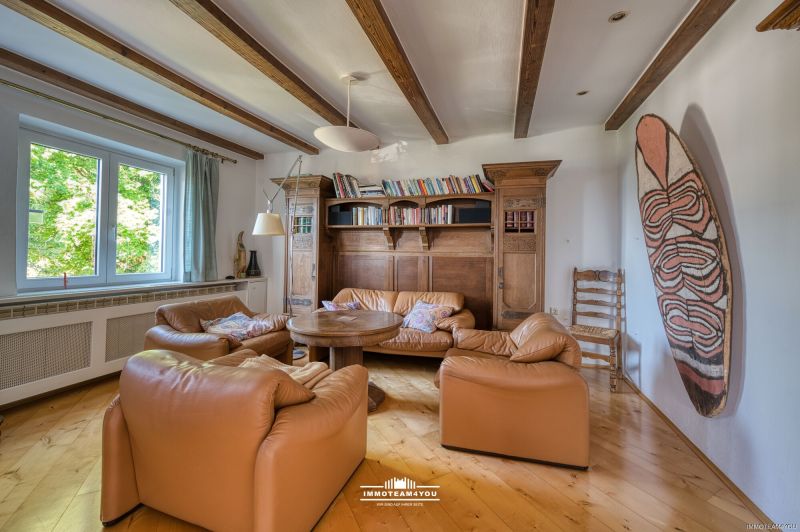 Der Traum k�nnte wahr werden-gro�z�gige Liegenschaft mit herrlichem Blick auf den Attersee und Schloss Kammer! /  / 4863&nbsp;Seewalchen / Bild 0
