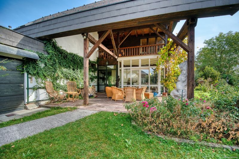 Sie brauchen viel Platz? Wir haben die L�sung. Sanierungsbed�rftiges Architektenhaus in bester Lage. /  / 4840&nbsp;V�cklabruck / Bild 6
