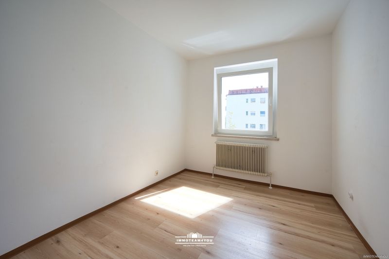 Top Wohnung im 5. OG mit Lift. Garage und mega Energieausweis. Einziehen und das Leben genie�en! /  / 4840&nbsp;V�cklabruck / Bild 0