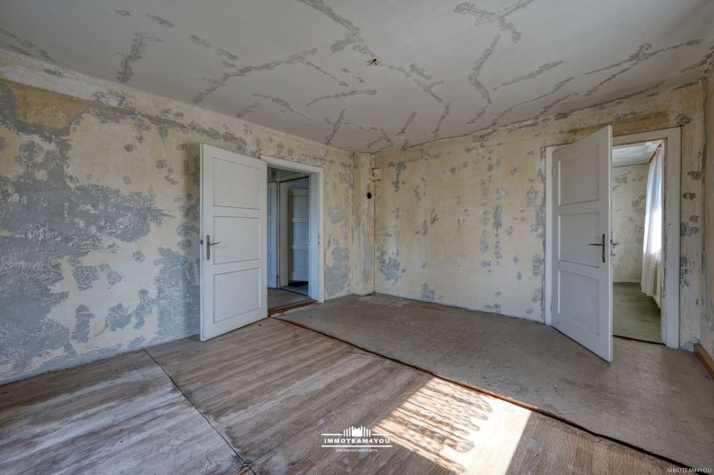 Leistbares Einfamilienhaus in bester Lage und herrlicher Sonnenterrasse. Sanierungsbed�rftig. Verwirklichen Sie Ihren Wohntraum in V�cklabruck. /  / 4840&nbsp;V�cklabruck / Bild 16