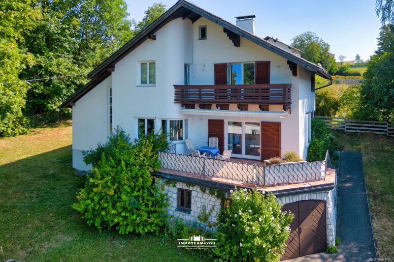 Der Traum k�nnte wahr werden-gro�z�gige Liegenschaft mit herrlichem Blick auf den Attersee und Schloss Kammer! /  / 4863&nbsp;Seewalchen / Bild 4