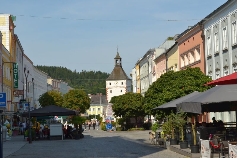 Stadthaus in V�cklabruck - Fertiges Projekt - gleich losstarten!  2.175 qm Nutzfl�che. Beste Lage und Infrastruktur. /  / 4840&nbsp;V�cklabruck / Bild 4