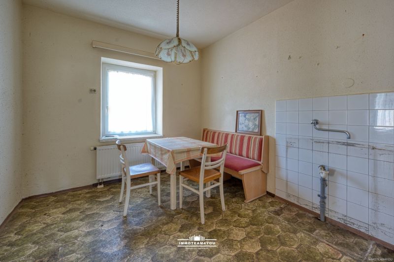 Leistbares Einfamilienhaus in bester Lage und herrlicher Sonnenterrasse. Sanierungsbed�rftig. Verwirklichen Sie Ihren Wohntraum in V�cklabruck. /  / 4840&nbsp;V�cklabruck / Bild 7