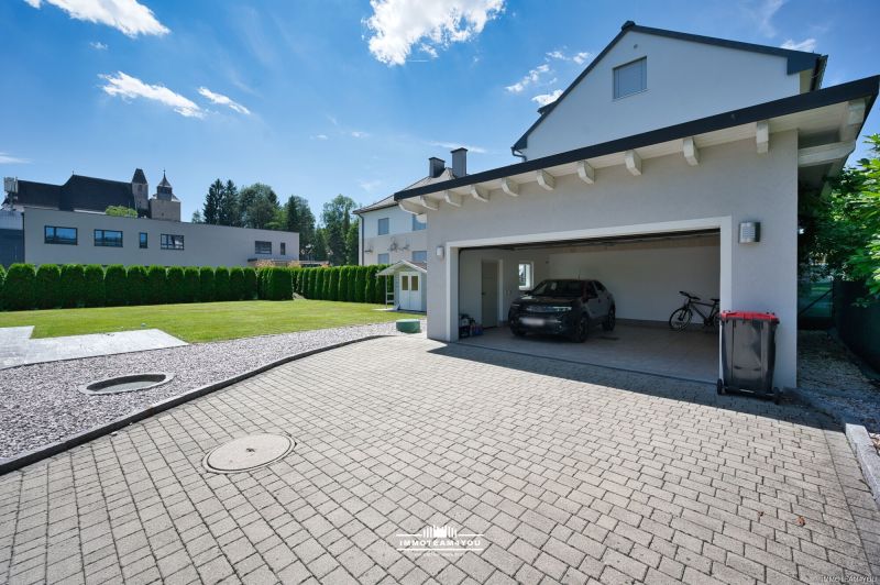 Seltene Chance: Einfamilienhaus. Doppelgarage. Zentrale Lage in V�cklabruck. /  / 4840&nbsp;V�cklabruck / Bild 0