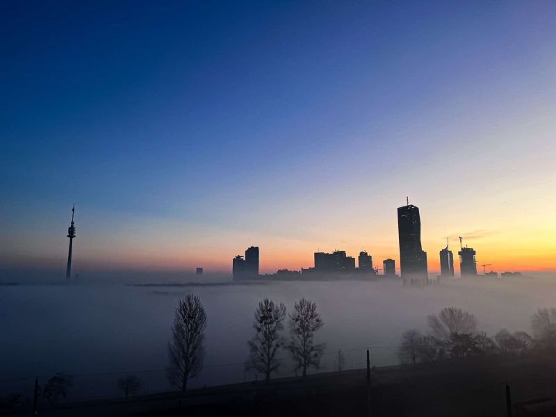 Hochwertige Dachgeschosswohnung mit Donaublick, großer Wohnküche, Klimaanlagen & 4 Zimmern / / 1020 Wien / Bild 17