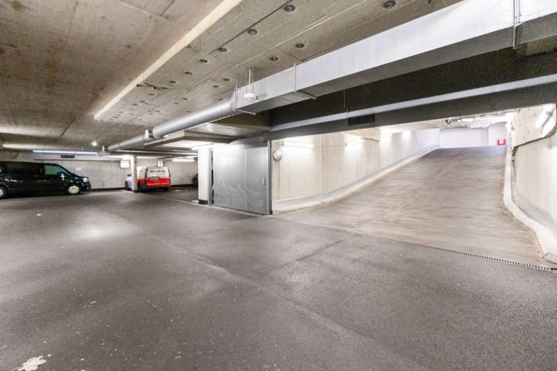 Hochwertige Dachgeschosswohnung mit Donaublick, großer Wohnküche, Klimaanlagen & 4 Zimmern / / 1020 Wien / Bild 14