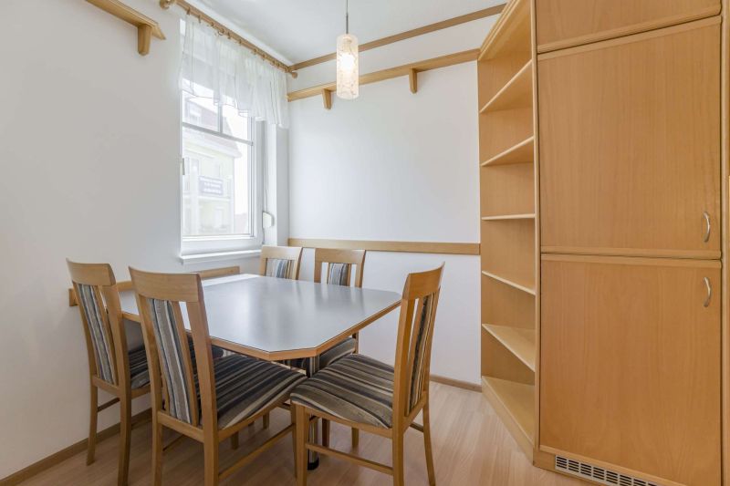 Helle 3-Zimmer-Wohnung mit Balkon, Tiefgarage & guter Anbindung ? Himberg bei Wien /  / 2325 Himberg bei Wien / Bild 7