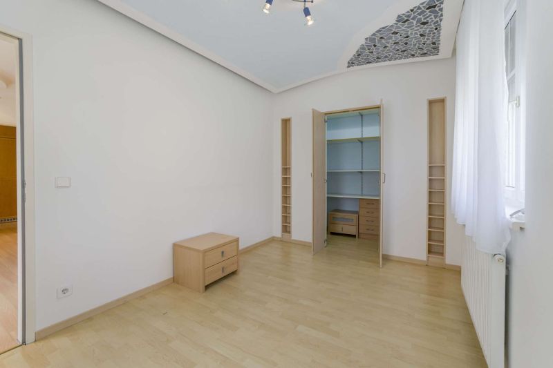 Helle 3-Zimmer-Wohnung mit Balkon, Tiefgarage & guter Anbindung ? Himberg bei Wien /  / 2325 Himberg bei Wien / Bild 4