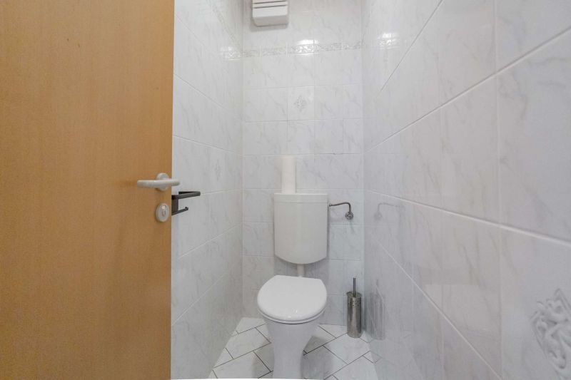 Helle 3-Zimmer-Wohnung mit Balkon, Tiefgarage & guter Anbindung ? Himberg bei Wien /  / 2325 Himberg bei Wien / Bild 12