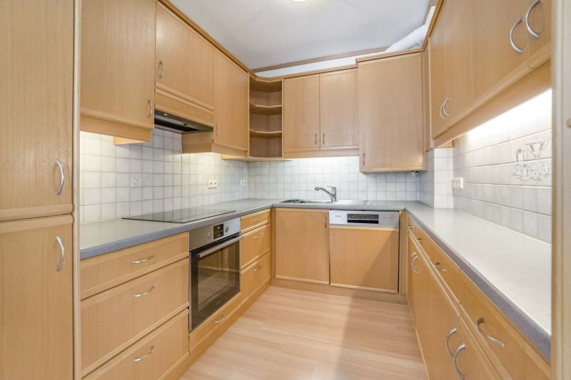 Helle 3-Zimmer-Wohnung mit Balkon, Tiefgarage & guter Anbindung ? Himberg bei Wien /  / 2325 Himberg bei Wien / Bild 6