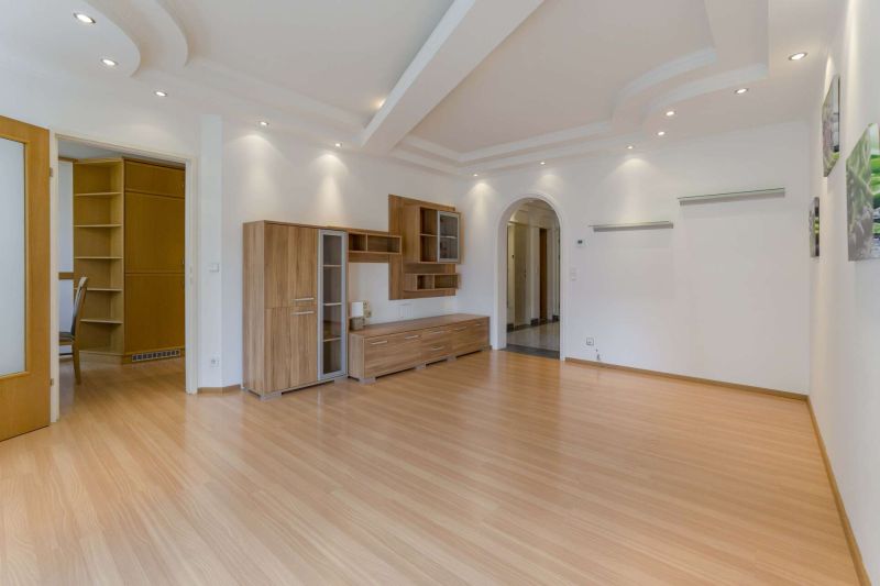 Helle 3-Zimmer-Wohnung mit Balkon, Tiefgarage & guter Anbindung ? Himberg bei Wien /  / 2325 Himberg bei Wien / Bild 6
