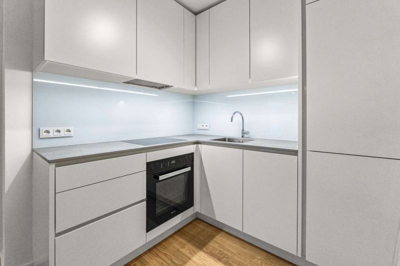 ++NEU++ Erstbezug: Gartenwohnung mit hochwertiger Kche, grozgigem Wohnzimmer und Schlafzimmer /  / 1060 Wien / Bild 2