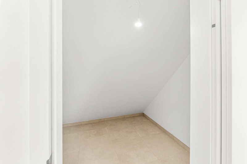 ++NEU++ Exklusiver Erstbezug: Luxuriöse 4-Zimmer-Dachgeschosswohnung mit Terrasse - Mollardgasse 50 / / 1060 Wien / Bild 4