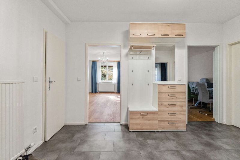 ++ Einziehen und wohlfühlen ++ Sanierte und vollmöblierte 3-Zimmer-Wohnung mit Loggia nahe U6 / / 1230 Wien / Bild 9