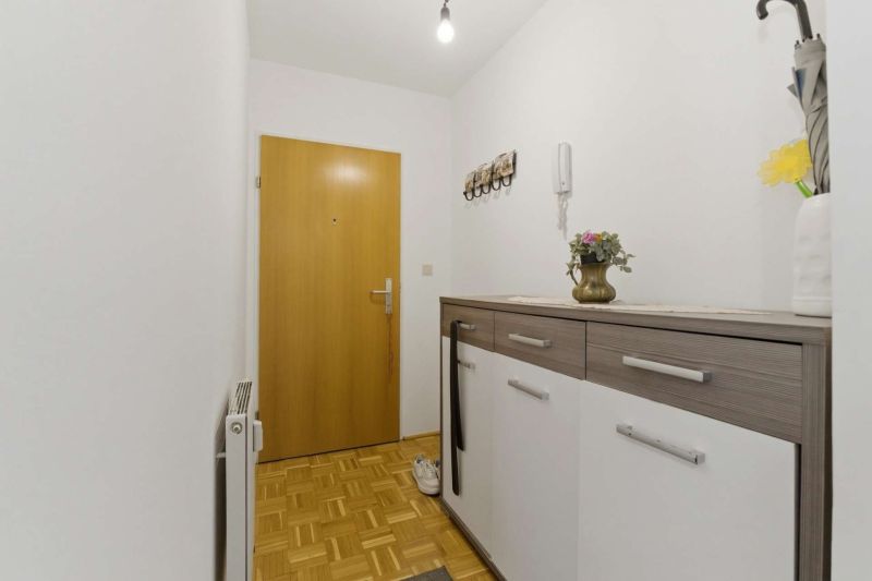 Helle 2-Zimmer-Wohnung und Garage nahe U1 in 1100 Wien /  / 1100&nbsp;Wien / Bild 3