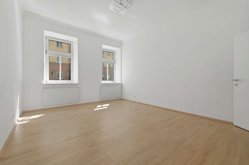 Erstbezug nach Sanierung: Charmante Altbauwohnung mit neuer Ausstattung /  / 1160&nbsp;Wien / Bild 1