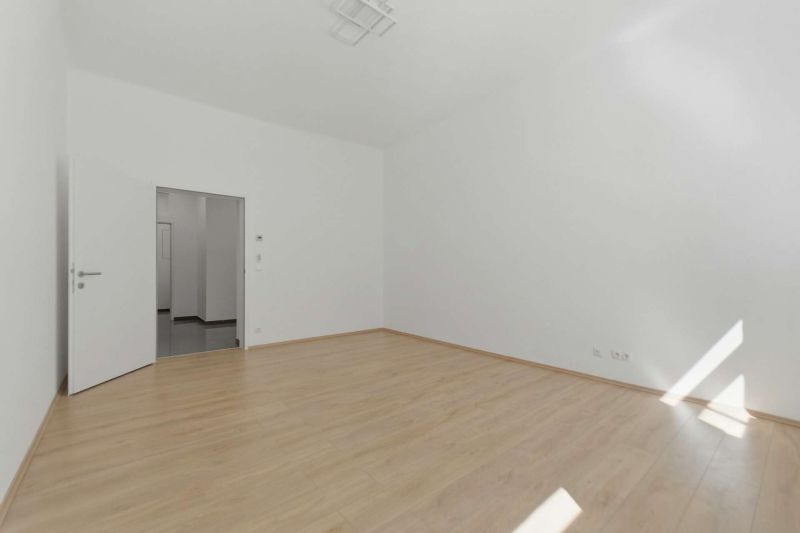 Erstbezug nach Sanierung: Charmante Altbauwohnung mit neuer Ausstattung /  / 1160&nbsp;Wien / Bild 9