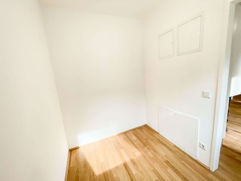Moderne 2,5-Zimmer-Neubauwohnung mit Balkon in zentraler Ruhelage / / 1060 Wien / Bild 0