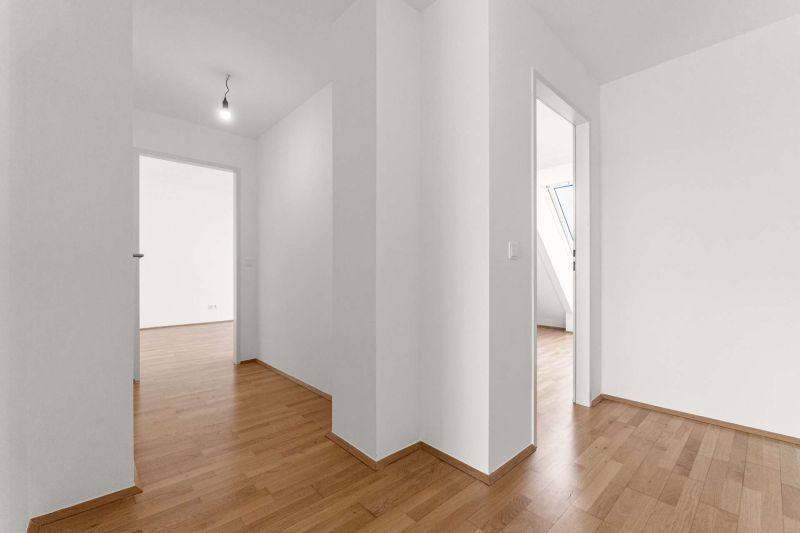 Großzügige 4-Zimmer-Dachgeschosswohnung mit Terrasse & Klimaanlage in 1060 Wien / / 1060 Wien / Bild 7