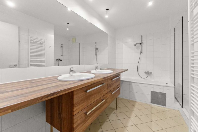 ++ Einziehen & wohlf�hlen ++ 3-Zimmer-Gartenwohnung mit Terrasse in Innenhoflage /  / 1050&nbsp;Wien / Bild 2