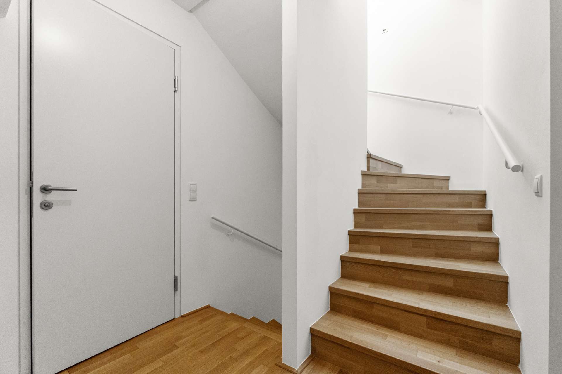 ++ Exklusives ++ Maisonette-Penthouse in Ruhelage - private Dachterrasse, Pool & Weitblick /  / 1160&nbsp;Wien / Bild 8