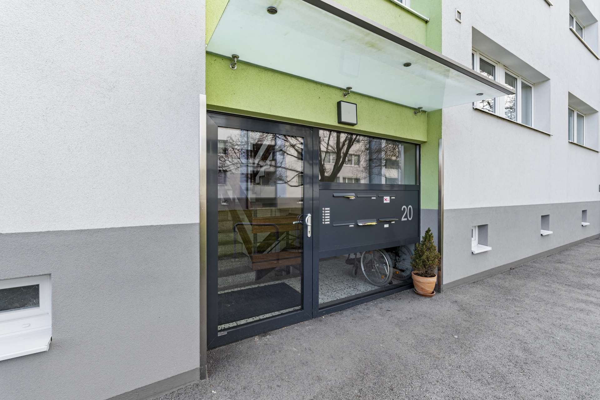 Helle 3-Zimmer-Dachgeschosswohnung mit Loggia in Ruhelage /  / 2753&nbsp;Markt Piesting / Bild 18